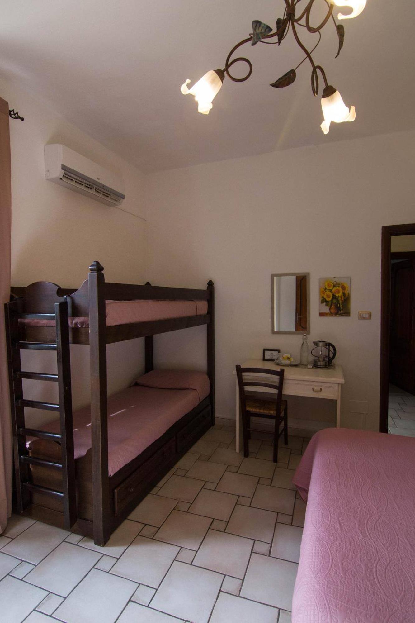 B&B Del Viale Bacu Abis Экстерьер фото